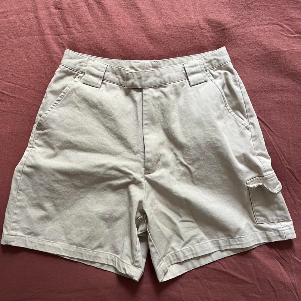 khaki cargo shorts size small